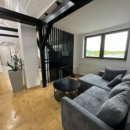 Architects In Apartment Essen